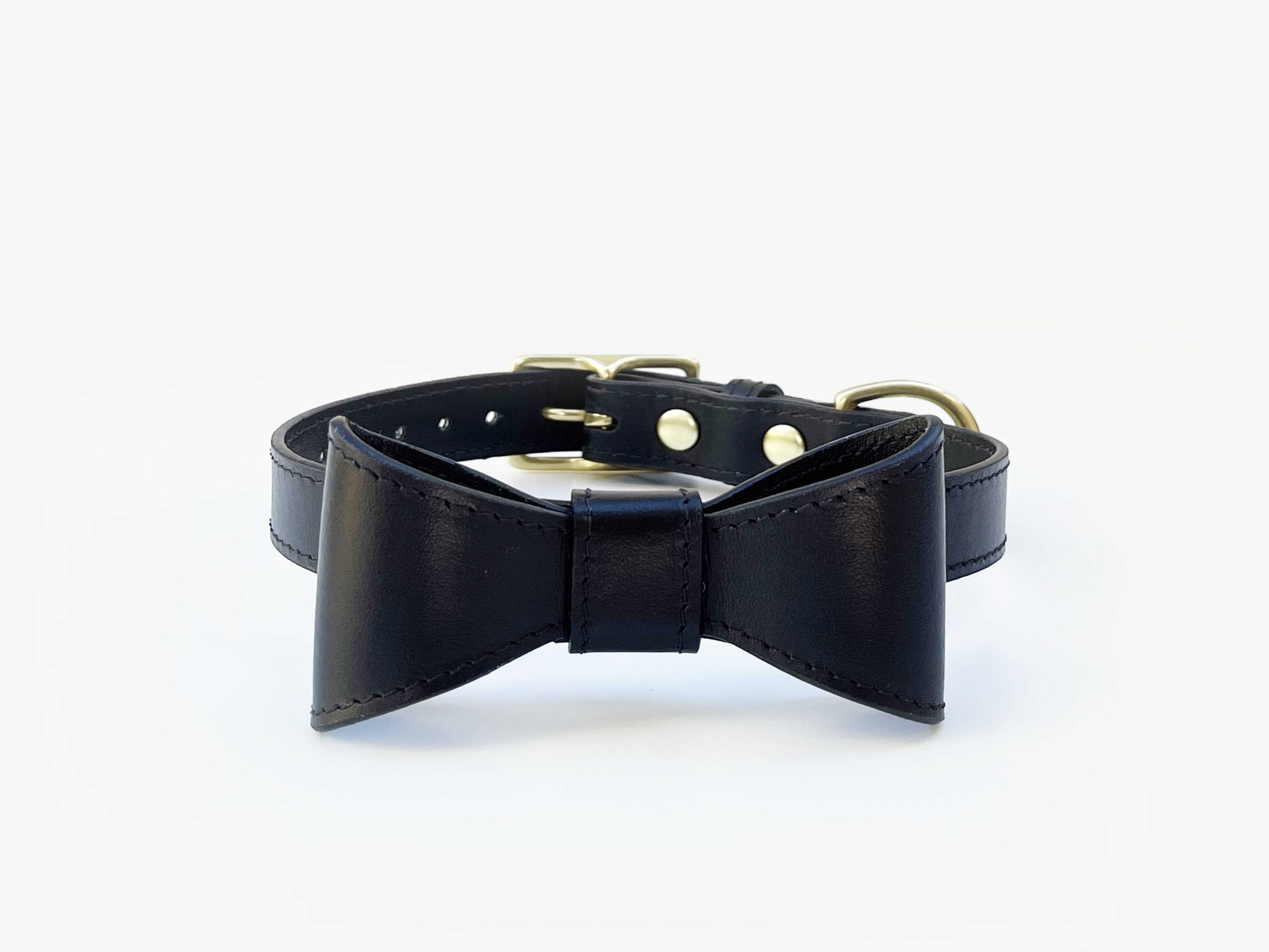 Onyx Black leather collar with removable bow