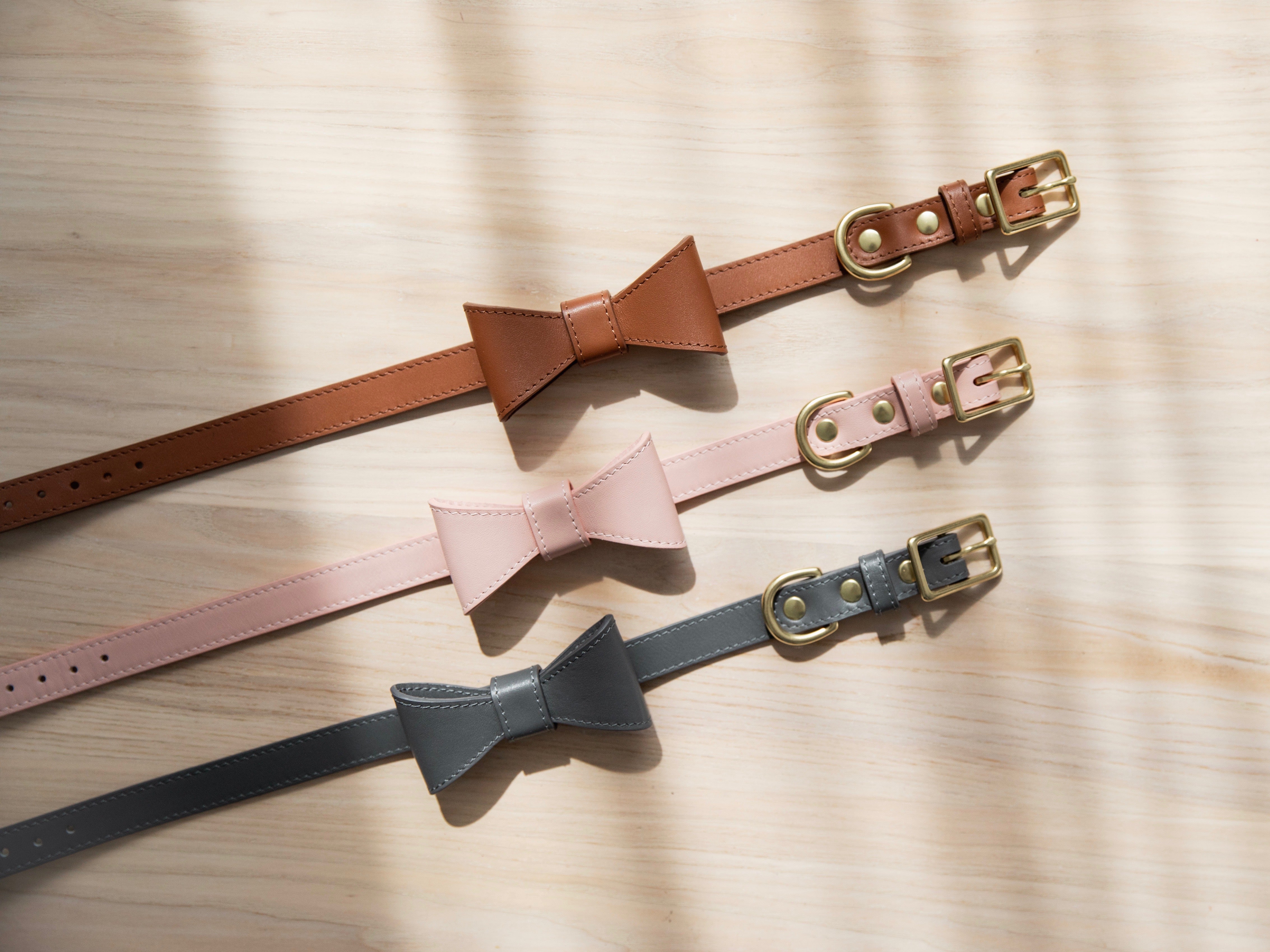 Stone Gray leather collar with removable bow
