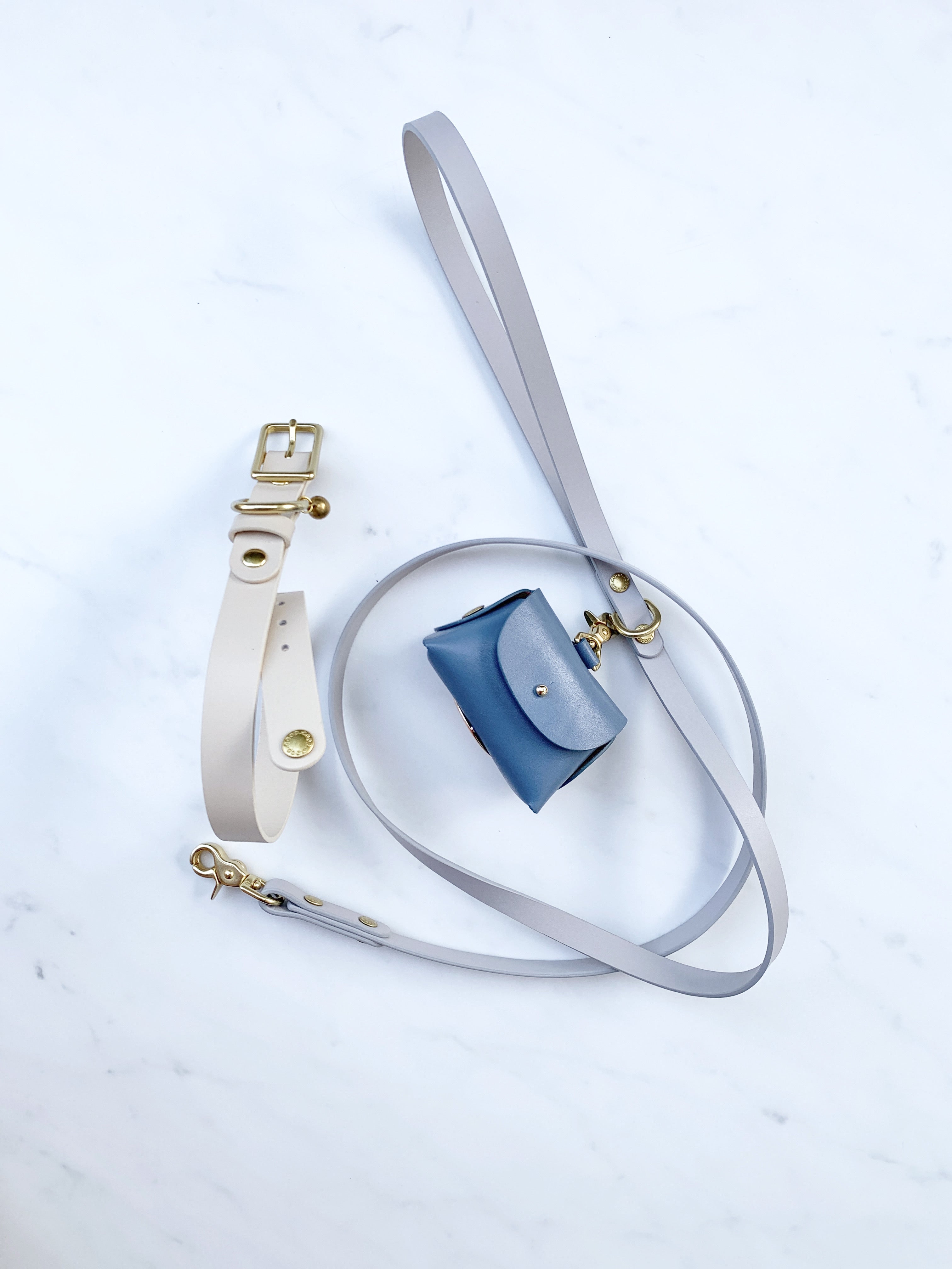 Pearl gray Joyce leash