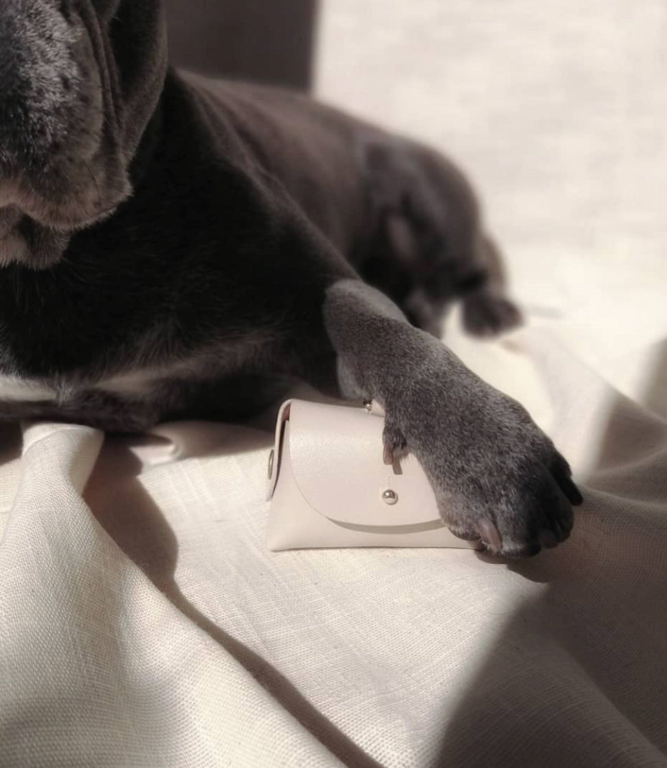 Linen beige Tilly poop bag pouch