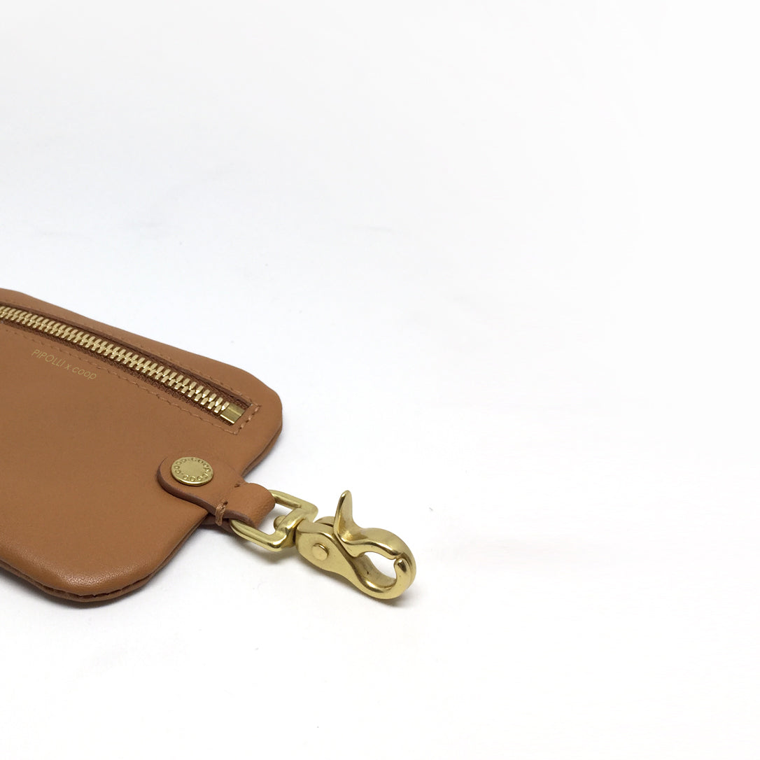 ACE Saddle Brown  poop bag pouch