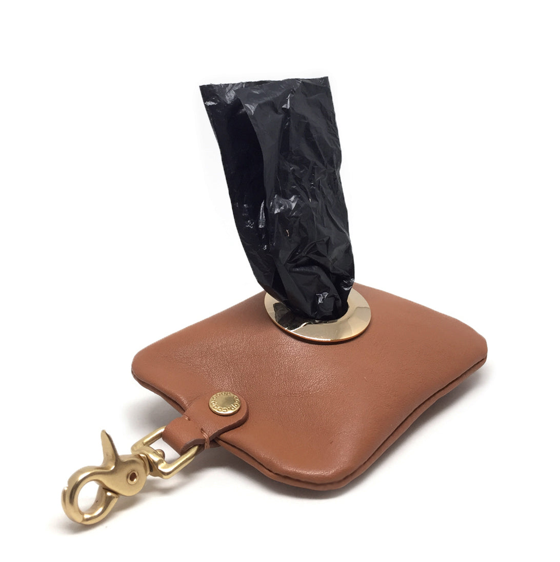 ACE Saddle Brown  poop bag pouch